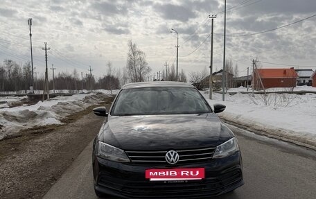 Volkswagen Jetta VI, 2015 год, 1 085 000 рублей, 6 фотография