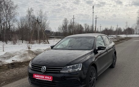Volkswagen Jetta VI, 2015 год, 1 085 000 рублей, 1 фотография