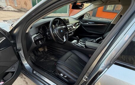 BMW 5 серия, 2018 год, 3 350 000 рублей, 2 фотография