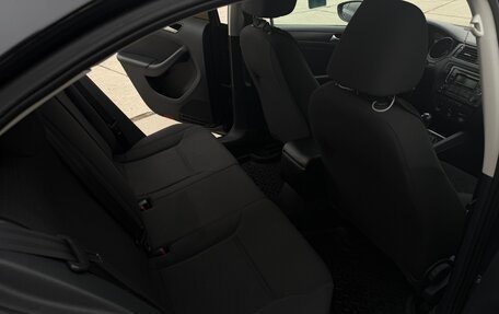 Volkswagen Jetta VI, 2015 год, 1 085 000 рублей, 8 фотография