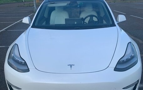 Tesla Model 3 I, 2019 год, 2 350 000 рублей, 1 фотография