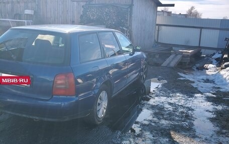 Audi A4, 1997 год, 290 000 рублей, 2 фотография