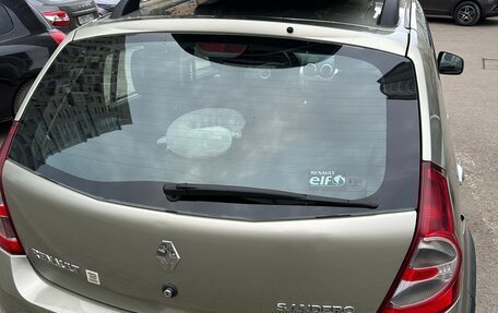 Renault Sandero I, 2012 год, 300 000 рублей, 3 фотография