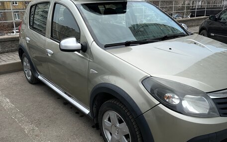 Renault Sandero I, 2012 год, 300 000 рублей, 2 фотография