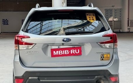 Subaru Forester, 2018 год, 2 200 000 рублей, 3 фотография