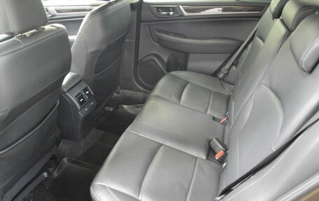 Subaru Outback IV рестайлинг, 2017 год, 1 990 000 рублей, 11 фотография