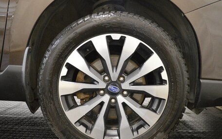 Subaru Outback IV рестайлинг, 2017 год, 1 990 000 рублей, 9 фотография