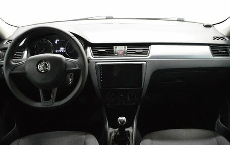 Skoda Rapid I, 2018 год, 1 212 000 рублей, 14 фотография