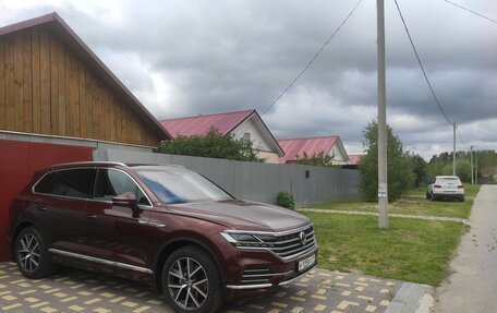 Volkswagen Touareg III, 2020 год, 6 300 000 рублей, 3 фотография