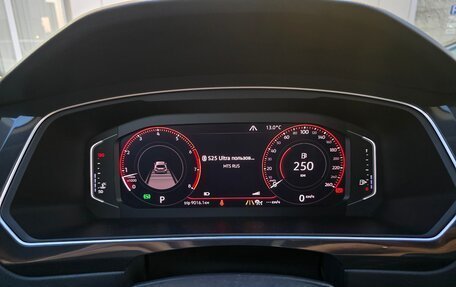 Volkswagen Tiguan II, 2019 год, 2 550 000 рублей, 6 фотография