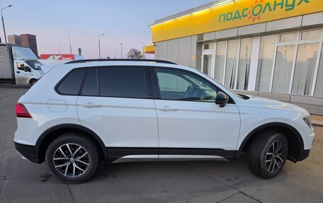Volkswagen Tiguan II, 2019 год, 2 550 000 рублей, 4 фотография