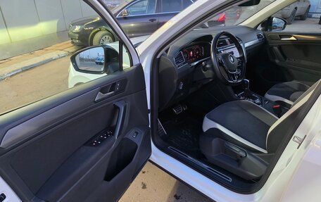 Volkswagen Tiguan II, 2019 год, 2 550 000 рублей, 8 фотография