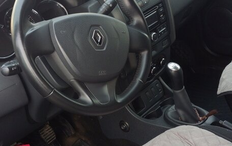 Renault Duster I рестайлинг, 2015 год, 1 030 000 рублей, 13 фотография