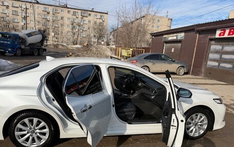 Toyota Camry, 2020 год, 3 400 000 рублей, 4 фотография