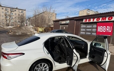 Toyota Camry, 2020 год, 3 400 000 рублей, 5 фотография