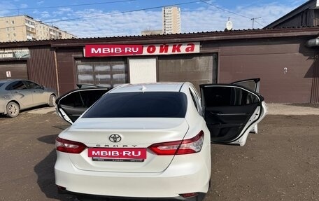 Toyota Camry, 2020 год, 3 400 000 рублей, 6 фотография