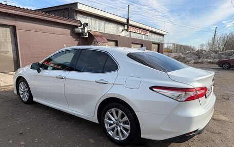 Toyota Camry, 2020 год, 3 400 000 рублей, 24 фотография