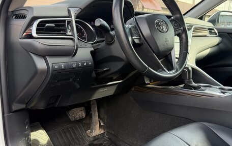 Toyota Camry, 2020 год, 3 400 000 рублей, 25 фотография