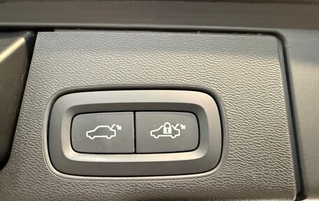 Volvo XC60 II, 2020 год, 4 990 000 рублей, 10 фотография