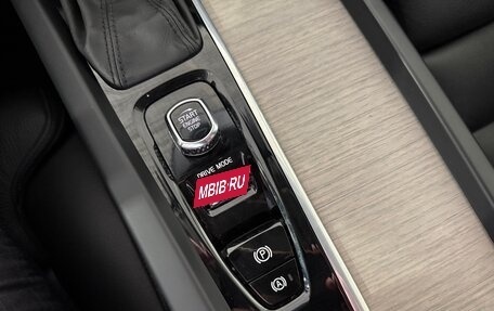 Volvo XC60 II, 2020 год, 4 990 000 рублей, 17 фотография