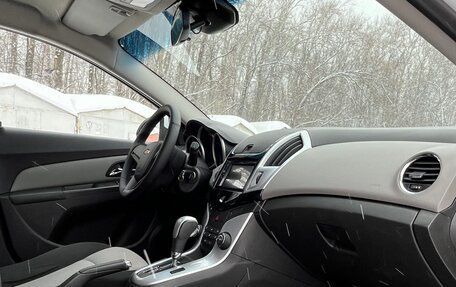 Chevrolet Cruze II, 2014 год, 790 000 рублей, 9 фотография