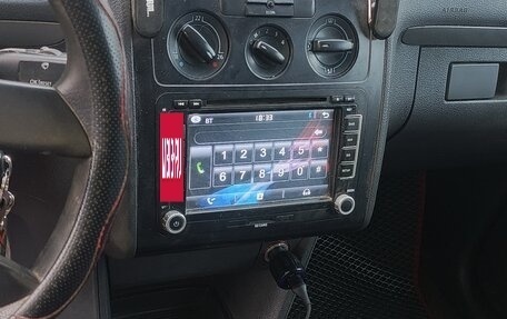 Volkswagen Touran III, 2004 год, 360 000 рублей, 7 фотография