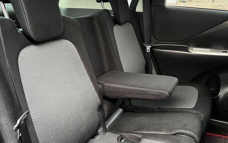 Toyota Ractis I, 2008 год, 630 000 рублей, 10 фотография