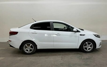 KIA Rio III рестайлинг, 2016 год, 977 000 рублей, 6 фотография