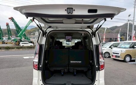 Nissan Serena IV, 2022 год, 1 630 000 рублей, 12 фотография