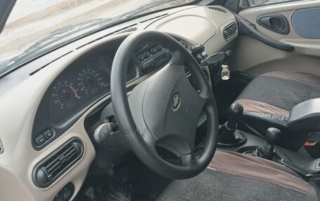 Chevrolet Niva I рестайлинг, 2005 год, 200 000 рублей, 3 фотография