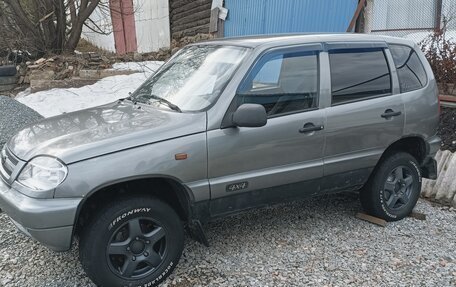 Chevrolet Niva I рестайлинг, 2005 год, 200 000 рублей, 6 фотография