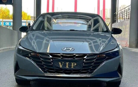 Hyundai Elantra, 2022 год, 1 355 000 рублей, 2 фотография