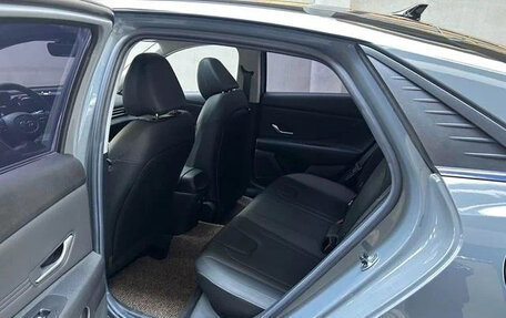 Hyundai Elantra, 2022 год, 1 355 000 рублей, 5 фотография