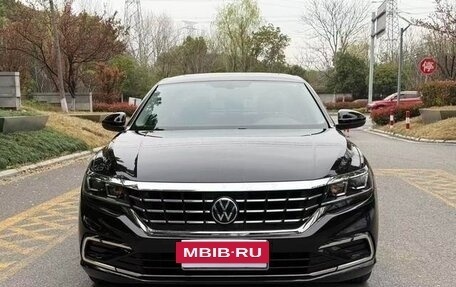 Volkswagen Passat B8 рестайлинг, 2021 год, 2 050 007 рублей, 2 фотография