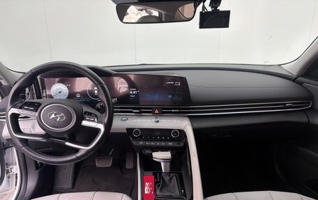 Hyundai Avante, 2022 год, 1 860 000 рублей, 8 фотография