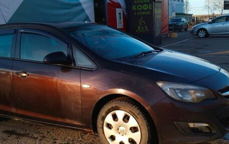 Opel Astra J, 2014 год, 500 000 рублей, 3 фотография