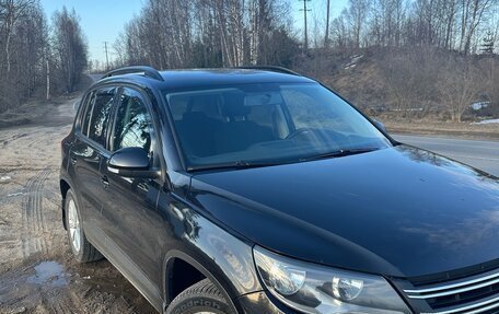 Volkswagen Tiguan I, 2011 год, 800 000 рублей, 3 фотография