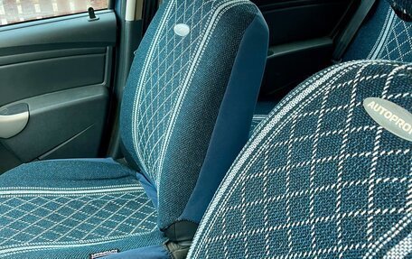 Renault Sandero I, 2013 год, 450 000 рублей, 10 фотография