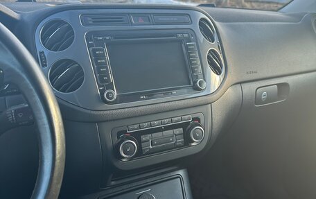 Volkswagen Tiguan I, 2011 год, 800 000 рублей, 12 фотография