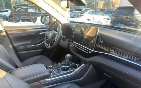 Toyota Highlander, 2025 год, 5 750 000 рублей, 8 фотография