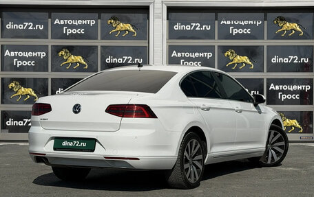 Volkswagen Passat B8 рестайлинг, 2019 год, 2 600 000 рублей, 5 фотография