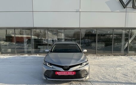 Toyota Camry, 2020 год, 2 970 000 рублей, 2 фотография