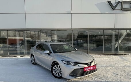 Toyota Camry, 2020 год, 2 970 000 рублей, 3 фотография
