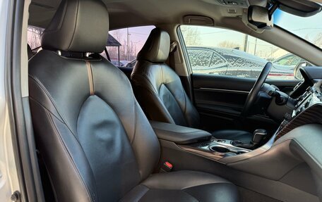 Toyota Camry, 2020 год, 2 970 000 рублей, 18 фотография