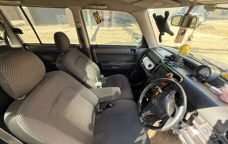 Toyota bB I рестайлинг, 2002 год, 380 000 рублей, 7 фотография