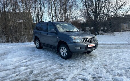 Toyota Land Cruiser Prado 120 рестайлинг, 2005 год, 2 500 000 рублей, 3 фотография