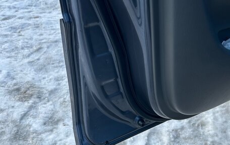 Toyota Land Cruiser Prado 120 рестайлинг, 2005 год, 2 500 000 рублей, 10 фотография