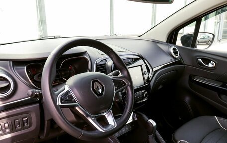 Renault Kaptur I рестайлинг, 2020 год, 1 825 000 рублей, 10 фотография