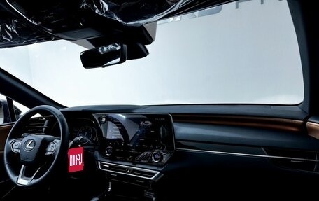 Lexus RX IV рестайлинг, 2024 год, 8 999 000 рублей, 29 фотография