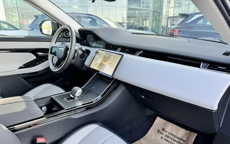 Land Rover Range Rover Evoque II, 2025 год, 6 450 000 рублей, 10 фотография